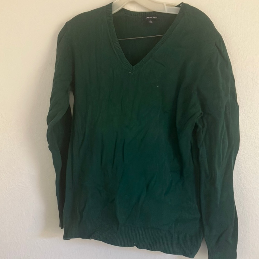 Lands end v neck sweater large